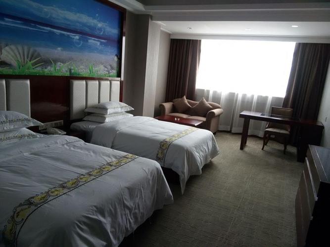 珠海銀海灣大酒店 (yinhaiwan grand hotel)